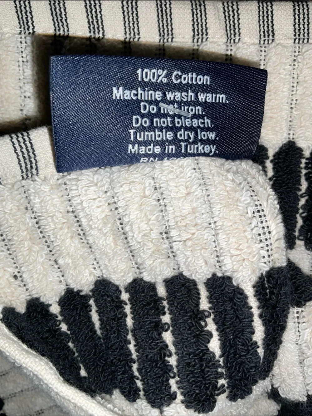 Brooks Brothers 4pc. Turkish Cotton 2 Bath 2 Hand Towel Set Black Stripe NWT